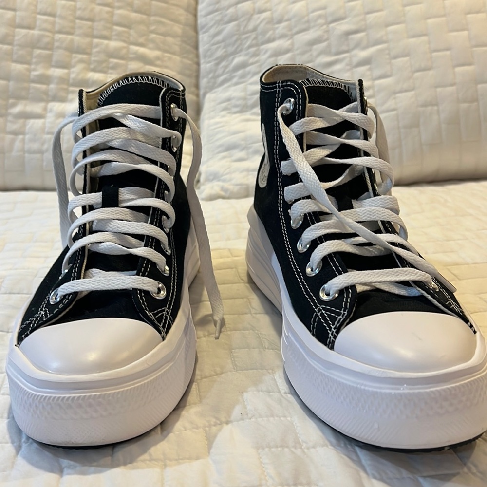 Platform converse